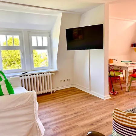 Sachsenhof Kunterbunt 아파트